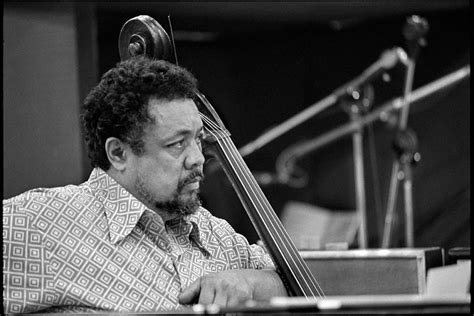 100 Años De Charles Mingus El Genio Del Jazz Capaz De Elevar Su Música Al Infinito Y Más Allá