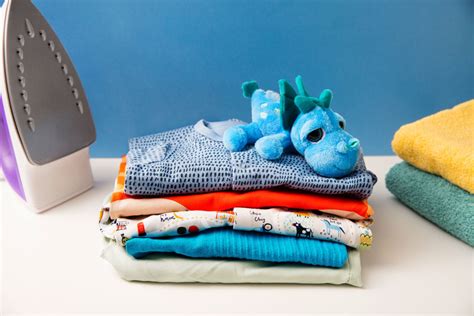 Laundry Hacks To Make Folding Clothes Easier Cleanipedia Za