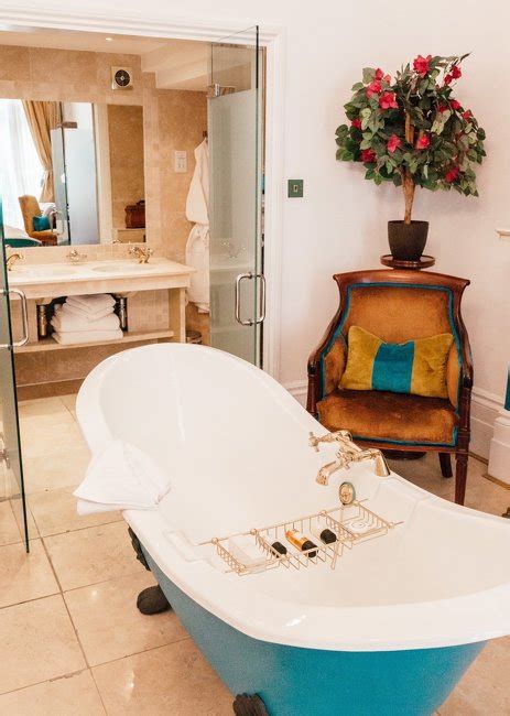 Take along an inflatable baby bathtub so you can. Top tips for Choosing Baby Friendly Accommodation While ...