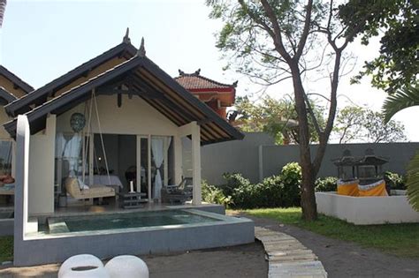 Lilin Lovina Beach Hotel Prices And Reviews Bali Indonesia