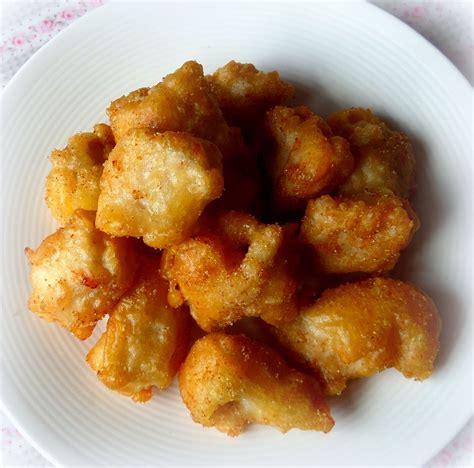 The English Kitchen Sweet And Sour Chicken Balls Combo Number