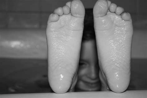 Wrinkly Feet 2 By Pattyandisrael On Deviantart