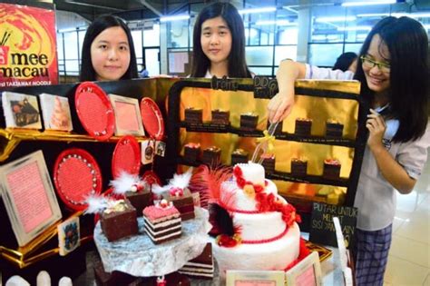 Ukiran pada styrofoam, sketsa ukiran styrofoam pelaminan, seni ukir styrofoam, ukiran 3d styrofoam numbers, 3d styrofoam animal cell. 15 Contoh Mading 3D Kreatif | Cara Membuat, Hiasan, Bahan ...