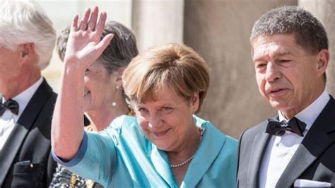 Angela Merkel Se Desmayó En Un Entreacto De La ópera Tristán E Isolda