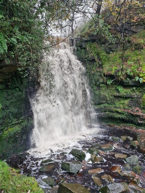 How To Find Middle Black Clough Waterfall