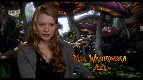 As a young reader, i found alice in wonderland creepy and rather distasteful. Alice in Wonderland (2010 film) Behind the Scenes Alice ...