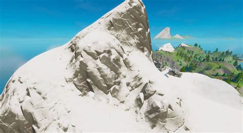 Fortnite Where To Land At Lockies Lighthouse Apres Ski And Mount Kay