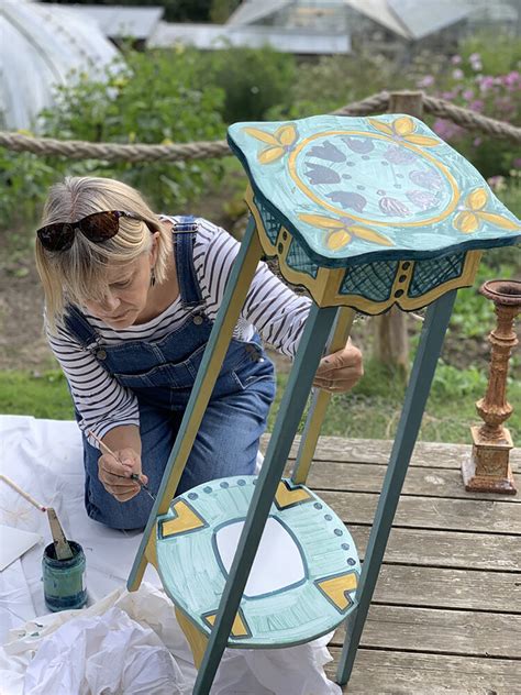 Bloomsbury Style Painted Furniture With Jane Mccall Colourman Paints®