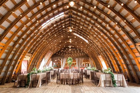 This Couple Restored An Old Barn To Create The Most Beautiful Rustic