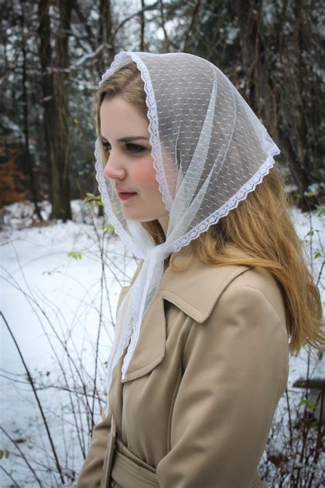 Evintage Veils So Soft Vintage Inspired Lace Head Covering Kerchief