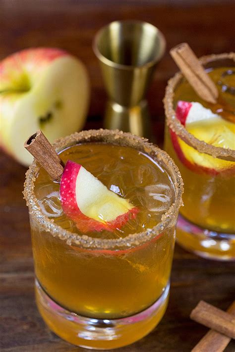 A roundup of yummy vegan christmas drinks with and without alcohol, so you can kick back after all the holiday stress and relax. Bourbon Apple Cider Cocktail
