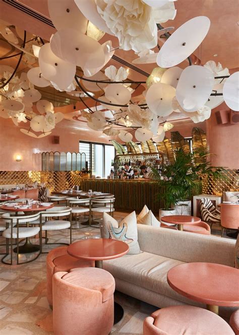 dubais top 10 luxury restaurants for one thousand and one experiences 4 dubais top 10 luxury