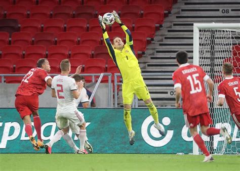 Marko nikolic (szerb, mol vidi fc) 105 3. Miért akart visszavonulni Gulácsi Péter? - NB1.hu