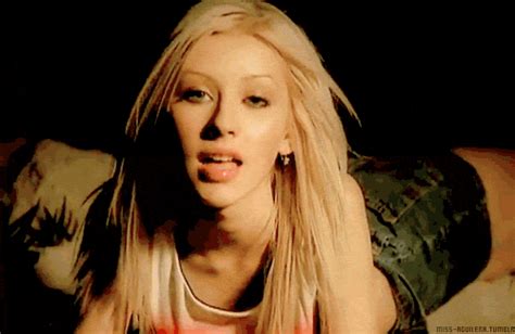 Christina Aguilera años en gifs Shangay