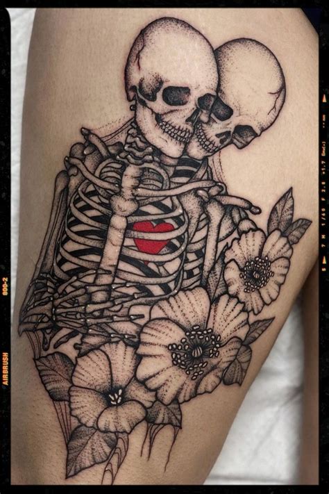 Skeleton Lovers Tattoo Inspiration Skeleton Couple Tattoo Skeleton Tattoos Arm Tattoos Cute