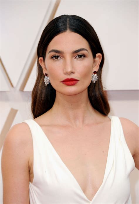 Oscars 2020 The Best Skin Hair And Makeup Looks On The Red Carpet Artofit