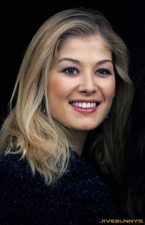 Rosamund Pike Special Pictures 17 Film Actresses Coiffure Année