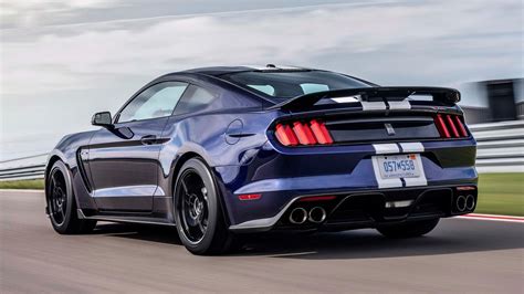 2019 Ford Mustang Shelby Gt350 Thunders In With Upgraded Aero Tires