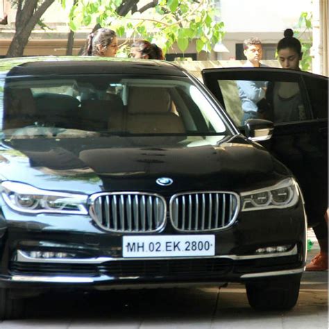 Alia Bhatt Car Collection Includes A Series Of Luxury Vehicles Catch News