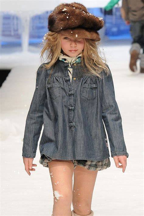 Alalosha Vogue Enfants Roberto Cavalli Girls Runway Kids Fashion