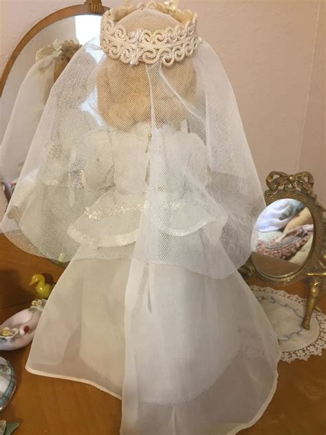 Minty All Original Composition Bride Doll Emmies Antique Doll Castle