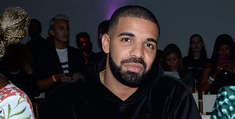 Drake Acting As Saturday Night Live Host Musical Guest Drake Saturday Night Live Just