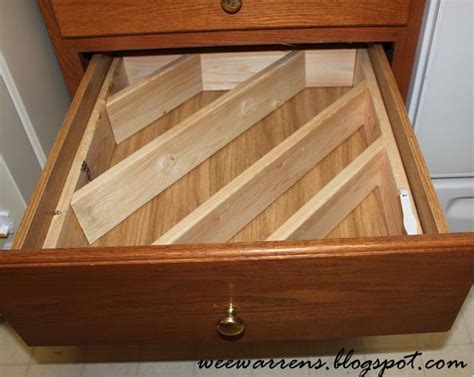 However, not all are going to be suitable for spices. Wee Warrens: Diagonal Drawer Divider Tutorial