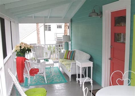Cool hues include blue, turquoise, teal, aquamarine. How I painted our front door yellow with minimal effort ...