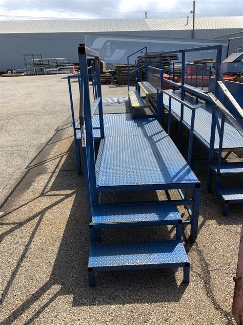 Safety Work Platform 3 Step Metal Diamond Plate Catwalk Walkway With