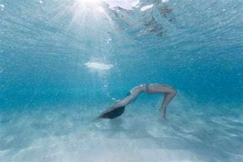 Beautiful Woman Does Underwater Photoshoot 53 Pics