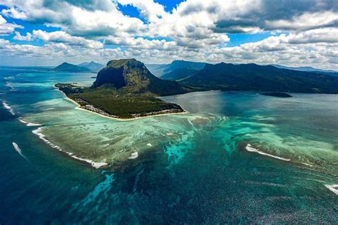 Pursuing An Elusive Happiness Mauritius A Verdant Star Island Of