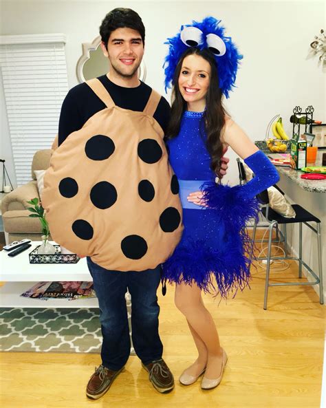 Cookie And Cookie Monster Perfect Halloween Couple Costume
