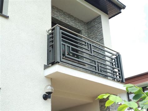 Pin By Nawal Ramadan On Decorating Balcony Design Balcony Railing