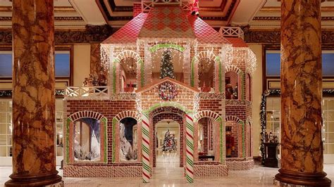 Giant Gingerbread Houses Across The Us Bbc Travel