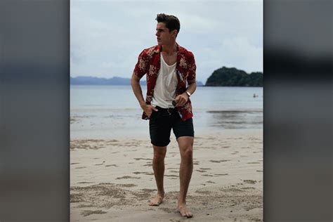 A Complete Guide To Beach Outfits For Men This Summer The Jacket Maker Blog