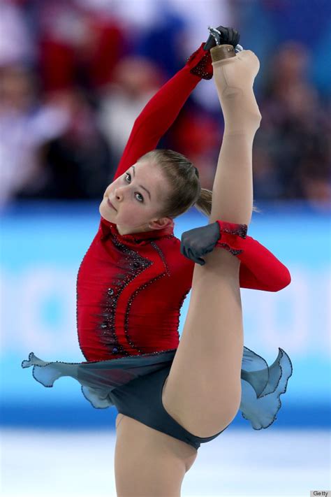 Figure Skater Julia Lipnitskaia Can Bend Her Body In Ways We Didnt Know Were Possible Huffpost