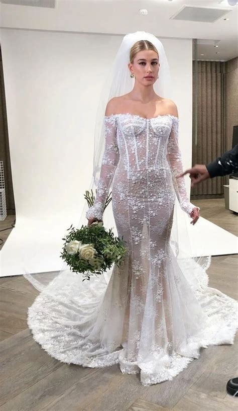 hailey baldwin bieber shows off her stunning wedding gown etsy canada in 2022 celebrity
