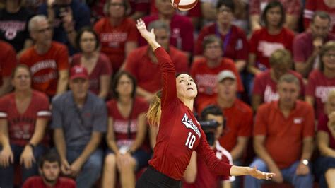How No 8 Nebraska Volleyball Downed No 7 Penn State In A Top 10