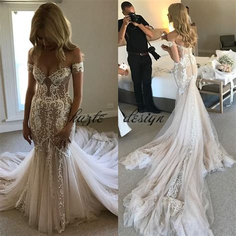 Pallas Couture Champagne Mermaid Wedding Dresses 2018 Modest Lace Tulle