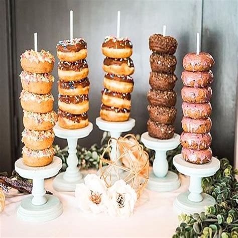 Donut Table Decorate