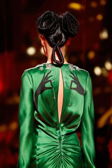 Schiaparelli Spring 2015 Couture 736×1103 Rfashionporn