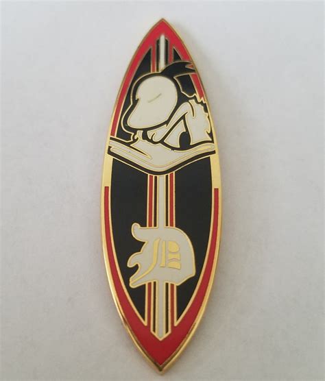 Cast Lanyard Series Iii Character Surfboards Disney Trading Pin