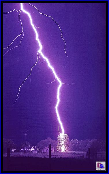 Check spelling or type a new query. Lightening Strikes Hard | Pictures of lightning, Lightning ...