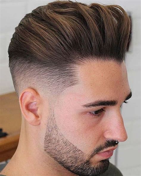 25 Taper Fade Haircuts For Men To Look Awesome Haircuts Hairstyles 2021