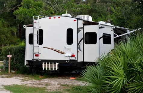 10 Best Small Travel Trailers With Slide Out Camper Grid