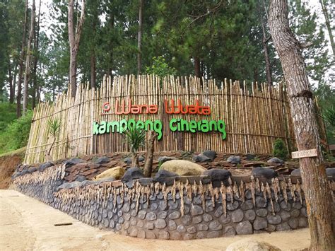 Tiket wisata air cipelangh sumedang : Tiket Masuk dan Alamat Kampoeng Ciherang Sumedang, Wisata ...