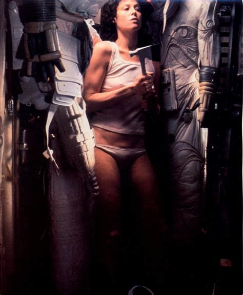 Sigourney Weaver Hot Alien 6k Pics