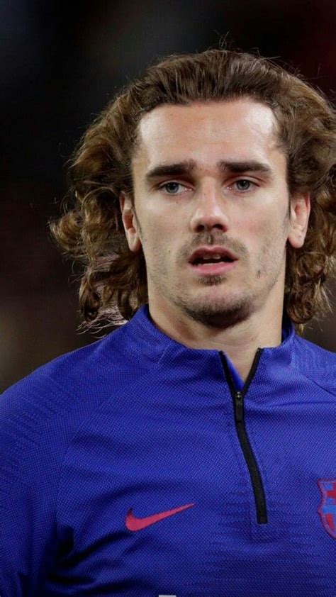 Antoine griezmann new face with new hair pes 2019. Antoine Griezmann-vs Mallorca | Griezmann, Fotos de fútbol ...