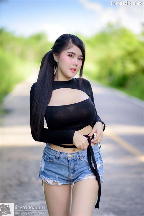 Kanyanat puchaneeyakul is a thai model, influencer, and pretty. Thailand Model - Kanyanat Puchaneeyakul - Concept Black Pig