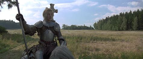 Жанна едет в шинон к дофину карлу проситься в армию. The Messenger The Story of Joan of Arc 1999 Movie Free ...